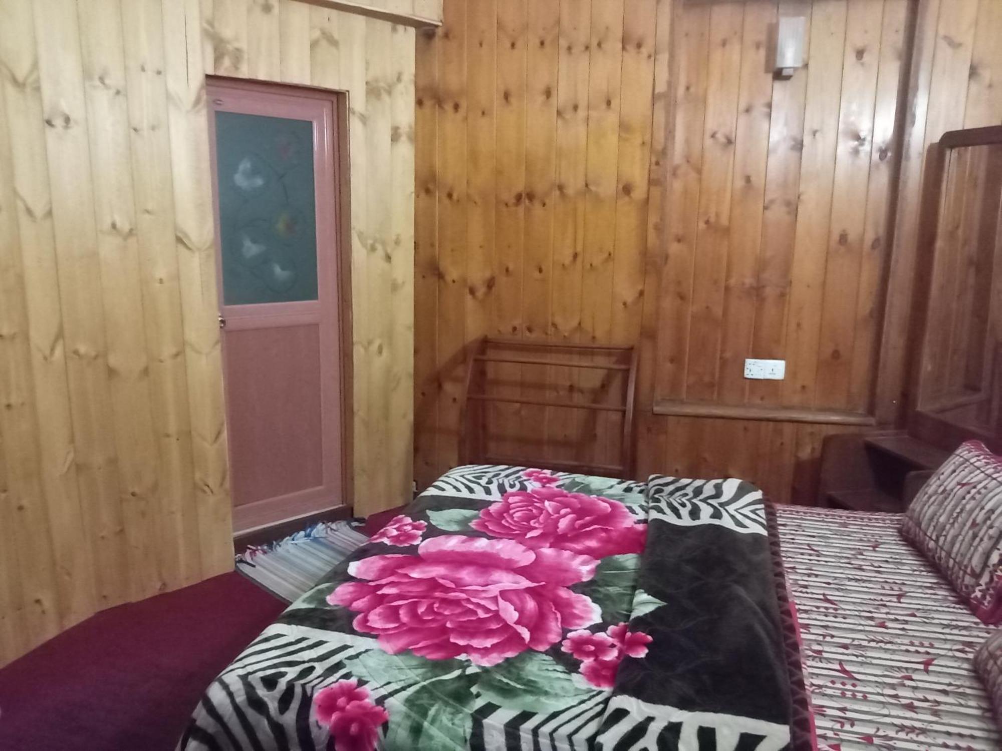 La Rose Guest House Нувара-Элия Экстерьер фото