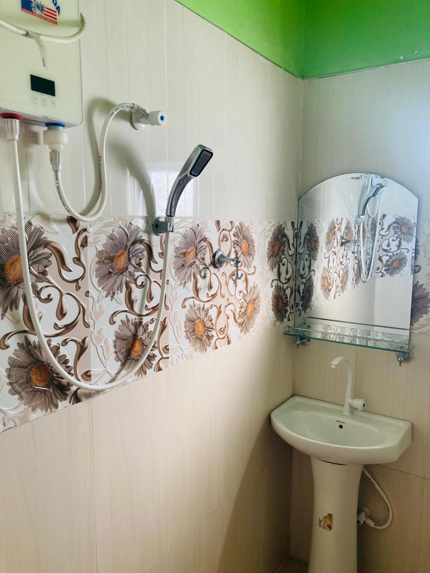 La Rose Guest House Нувара-Элия Экстерьер фото