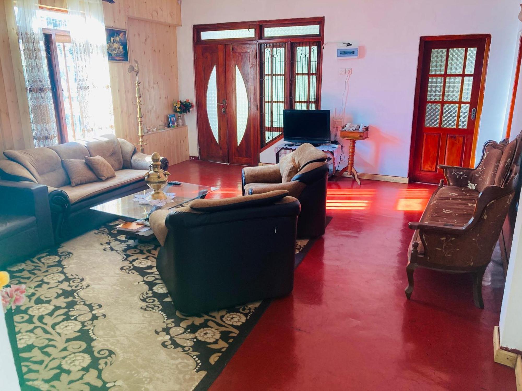 La Rose Guest House Нувара-Элия Экстерьер фото