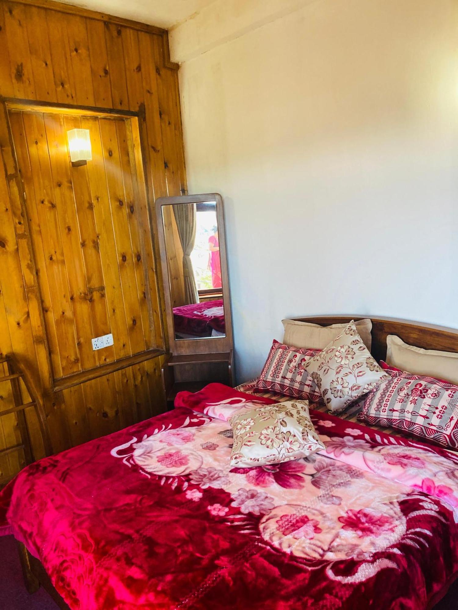 La Rose Guest House Нувара-Элия Экстерьер фото